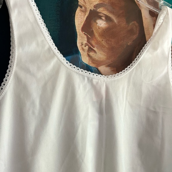 Vintage White Lace Trim Chemise 34 inch - Picture 9 of 14